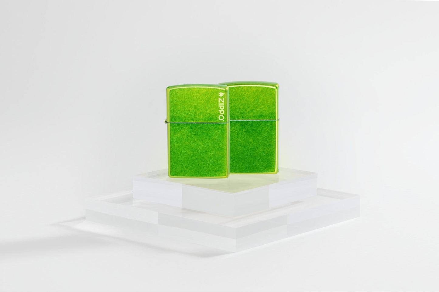 Classic Lurid con logotipo de Zippo