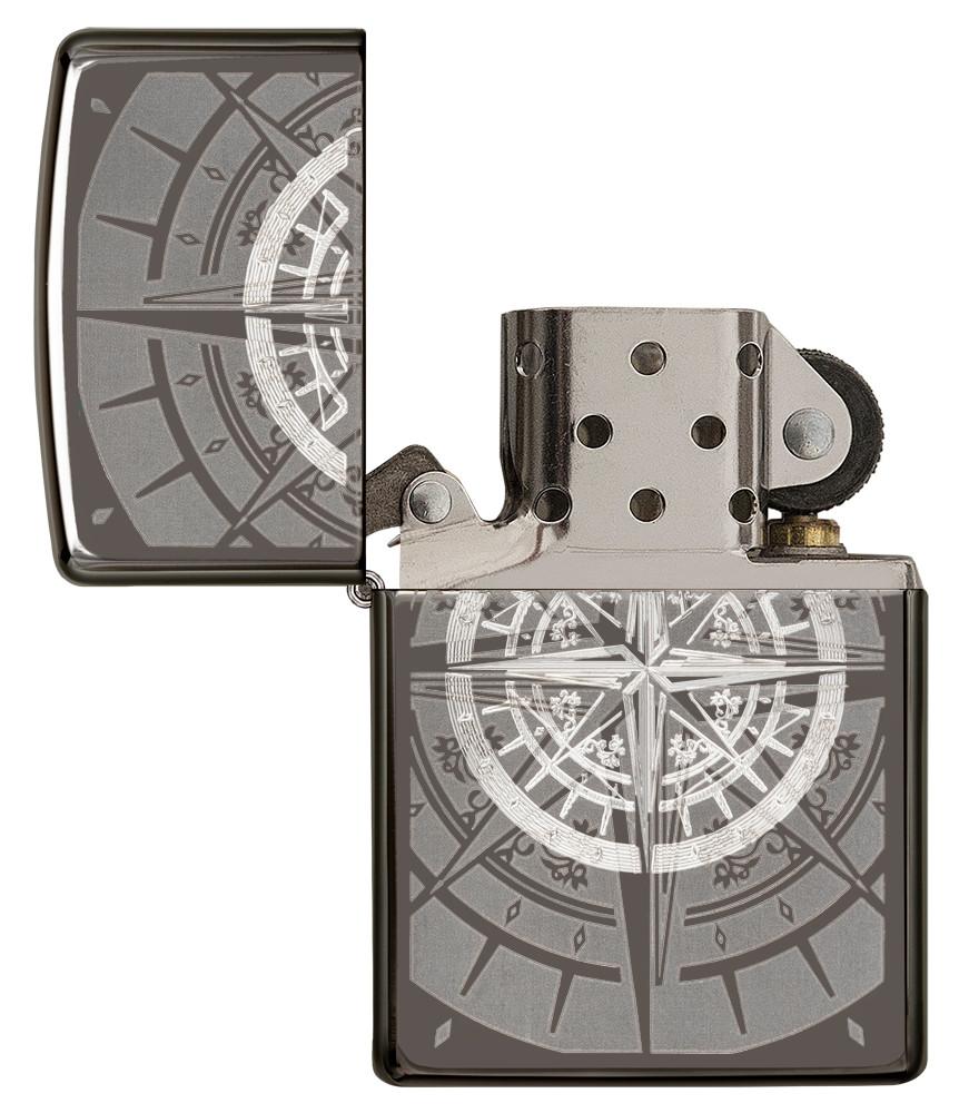 Vue de face briquet Zippo Black Ice avec boussole, ouvert