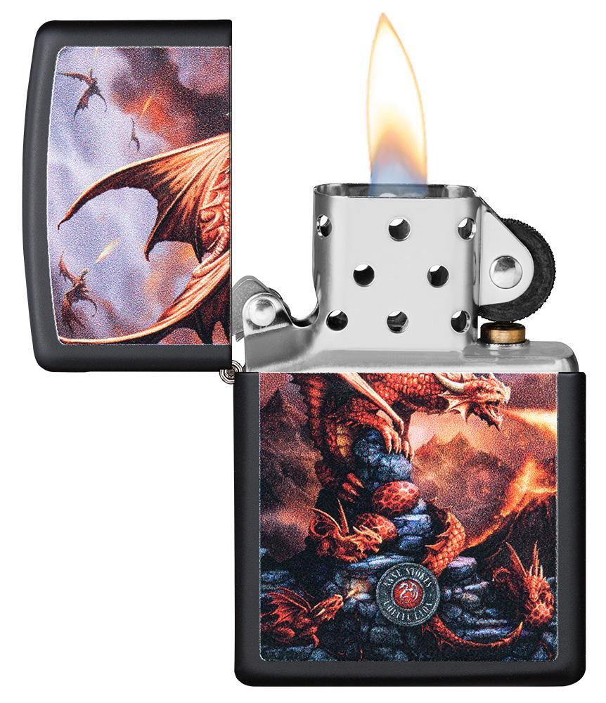 Briquet Zippo attaque de dragons, ouvert avec flamme