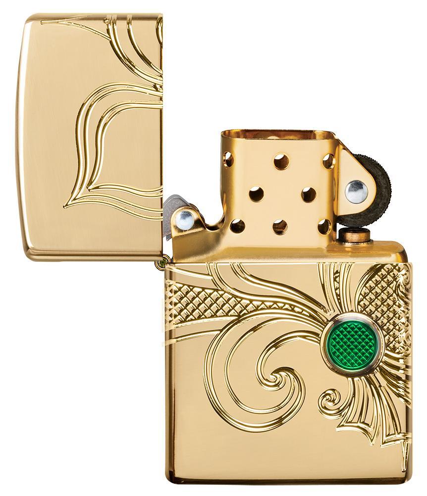 Briquet Zippo laiton haute brillance gravure profonde fleur de lis, ouvert