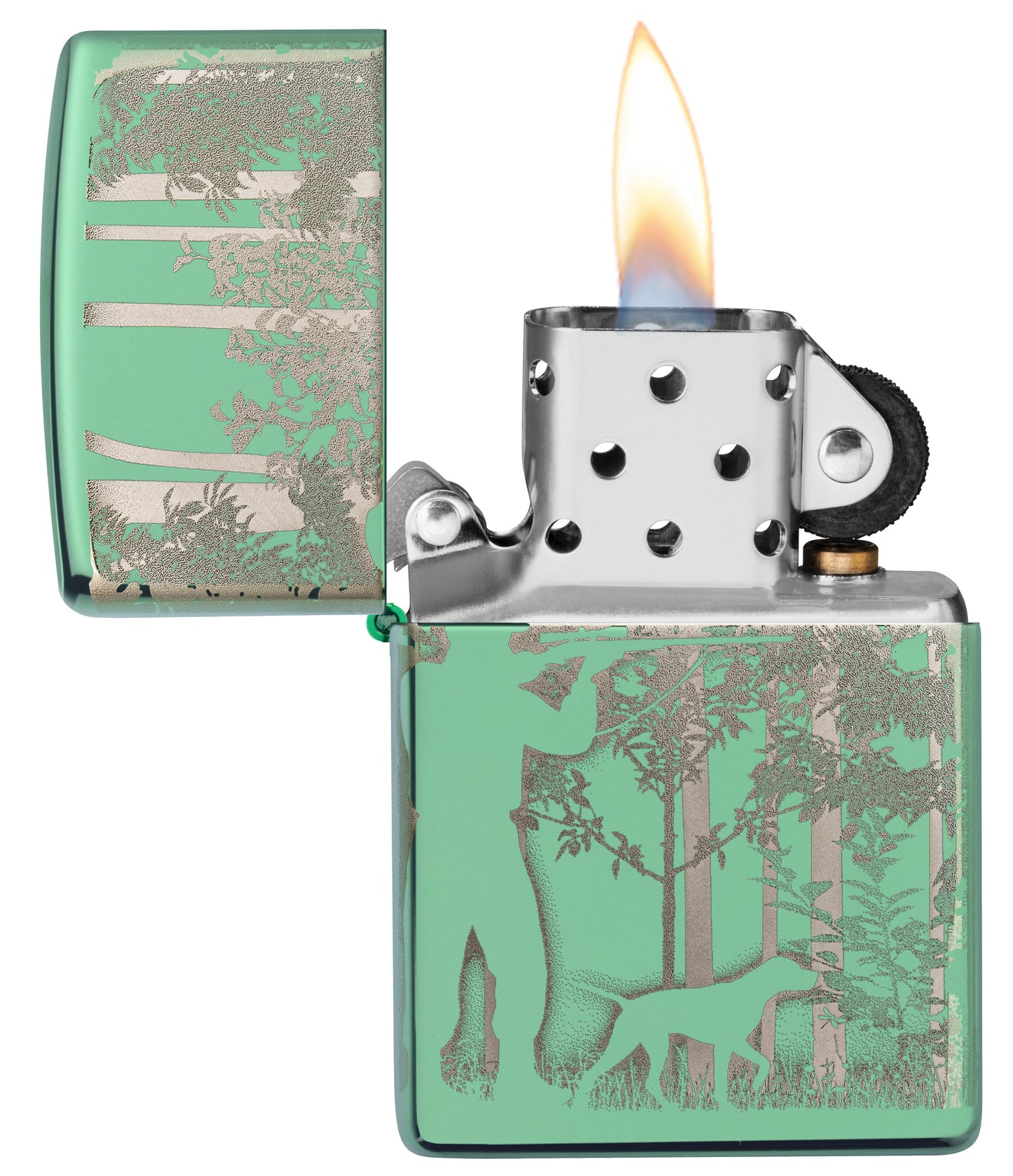 Vista frontal del mechero a prueba de viento Zippo Hunting Design abierto, con llama