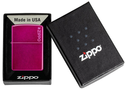 Classic Candy Raspberry con logotipo de Zippo