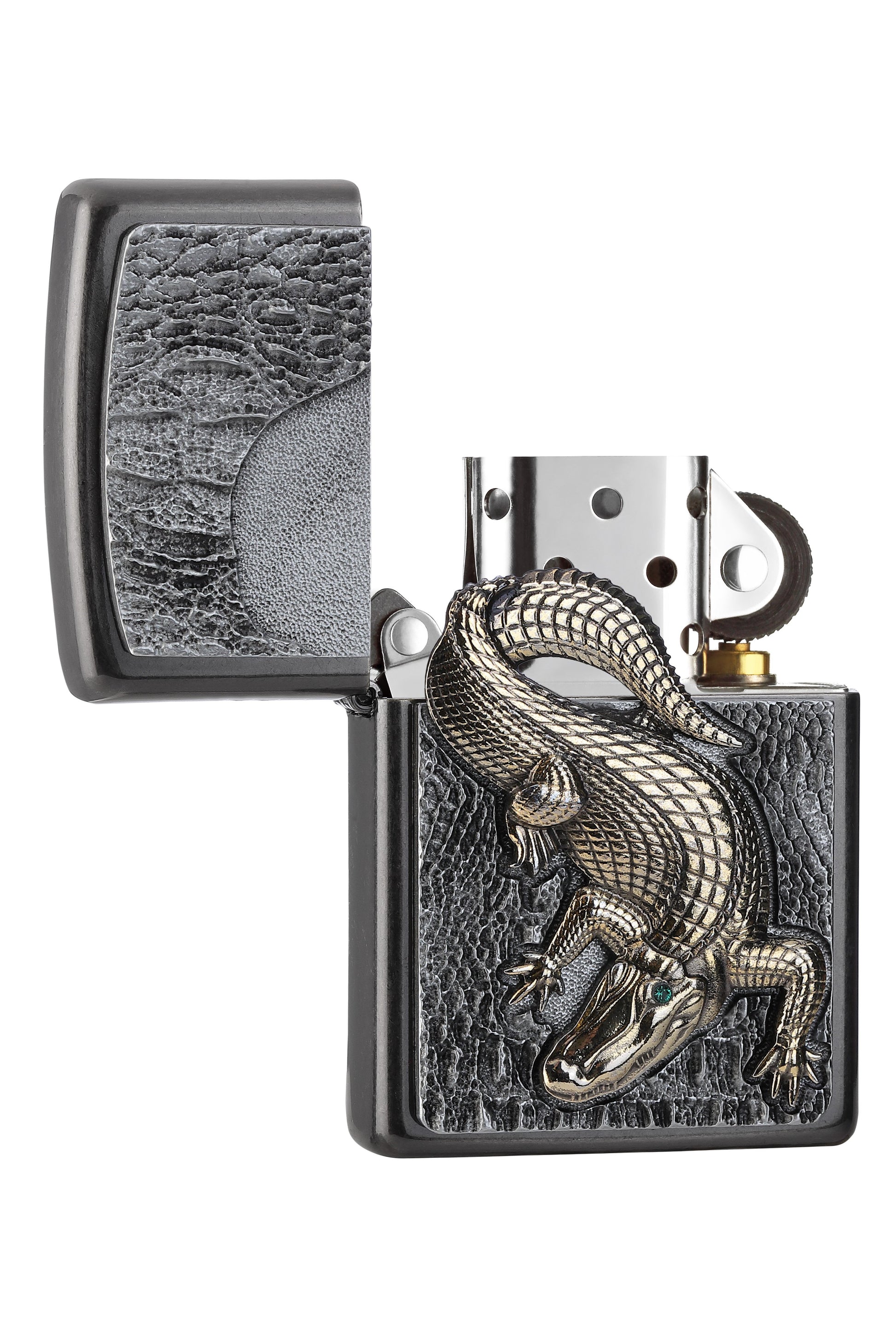 Briquet Zippo crocodile doré avec des yeux verts en éléMen,ts Swarovski, ouvert