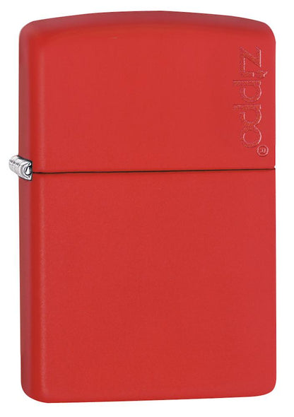 Vue de face 3/4 briquet Zippo Red Matte avec logo Zippo
