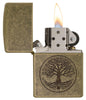 Briquet Zippo laiton antique gravure arbre de vie, ouvert avec flamme