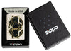 Encendedor Zippo vista frontal en blanco Mercury Glass óptico con forma de oro negro jaspeado en el centro envuelto por una línea blanca y otra negra en una caja abierta.