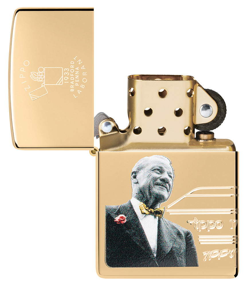 Vista frontal del encendedor Zippo Fourder's day 2023 storm sin encender, sin llama