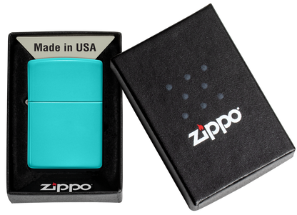 Mechero a prueba de viento Zippo Flat Turquoise en su caja de regalo