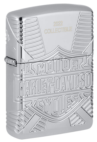 Zippo Feuerzeug Sammlerstück 2022 Frontansicht ¾ Winkel Harley Davidson Logo mit tiefen Gravuren auf hochglanzpoliertem dickwandigem Feuerzeug