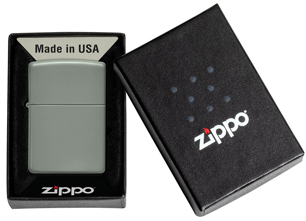 Encendedor Zippo Modelo Básico Gris Salvia Suave en Caja de Regalo Abierta