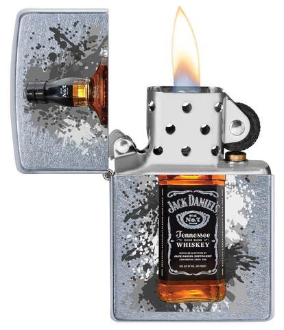 Briquet Zippo chromé bouteille de Jack Daniel's au milieu, ouvert avec flamme