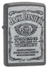 Frontansicht 3/4 Winkel Zippo Feuerzeug grau mit großem Jack Daniel's Logo