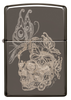 Vista frontal del mechero a prueba de viento Zippo Skull Butterfly Design