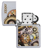 Briquet Zippo chromé avec engrenages de différentes tailles, ouvert
