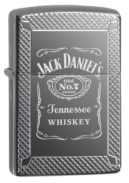 Vue de face 3/4 briquet Zippo gris brillant logo et lettrage Jack Daniel gravés