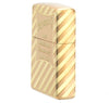 Vue de côté briquet Zippo laiton haute brillance logo Zippo rétro et rayure transversale gravés