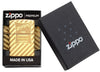 Briquet Zippo laiton haute brillance logo Zippo rétro et rayure transversale gravés, dans un emballage premium