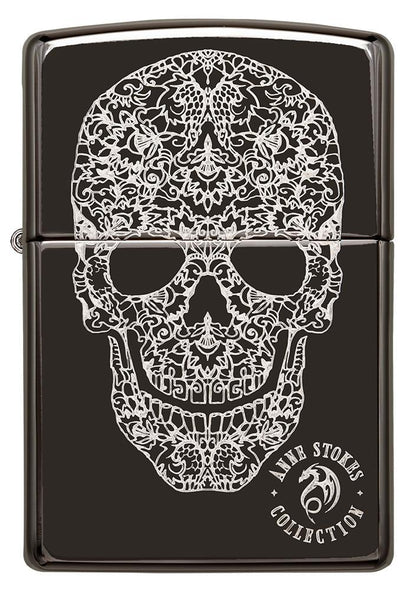 Vue de face briquet Zippo tête de mort en volutes gravées