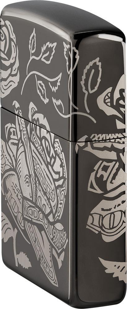 Vue de côté avant briquet Zippo rose d'argent gris