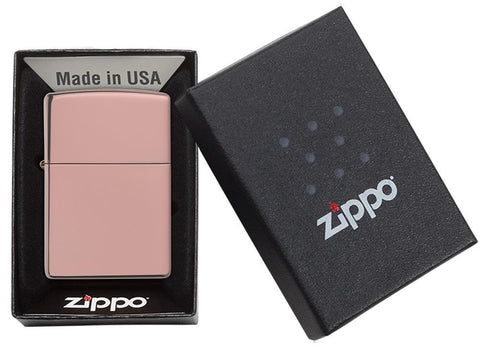 Briquet Zippo or rose haute brillance, dans une boîte ouverte