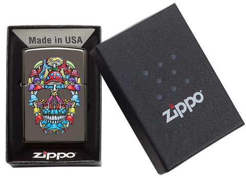Briquet Zippo tête de mort multicolore gris dans une boîte ouverte
