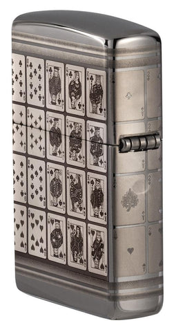 Vue de côté de dos briquet Zippo Black Ice avec motif cartes à jouer