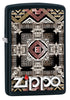 Vista de tres cuartos del mechero a prueba de viento Zippo Tribal Design