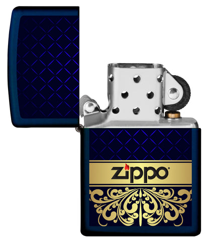 Vista frontal del mechero a prueba de viento Zippo Royal Design apagado, sin llama