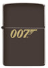 Vista frontal del mechero a prueba de viento Zippo James Bond 007™