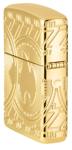 Encendedor Zippo Vista lateral trasera ¾ Ángulo Diseño de la moneda que representa la llama Zippo en una moneda con arcos de círculos en el grabado profundo