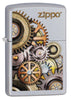 Vue de face 3/4 briquet Zippo chromé avec engrenages de différentes tailles