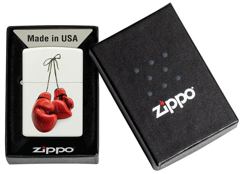 Encendedor Zippo blanco con guantes de boxeo rojos en caja de regalo negra