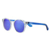 Gafas de sol Zippo vista frontal ¾ de ángulo con montura y lentes transparentes y patillas en azul